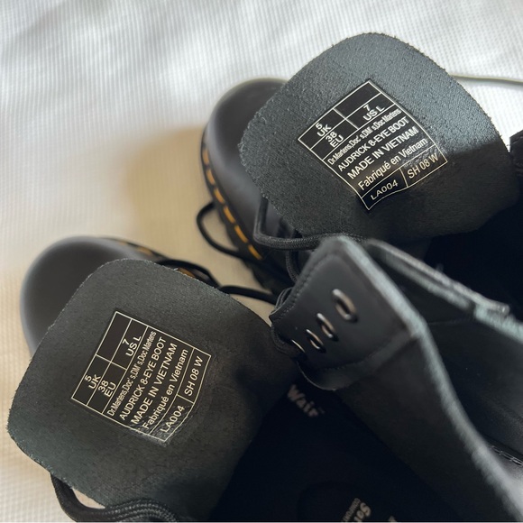 Dr. Martens Audrick 8-Eye Boots - Picture 5 of 15